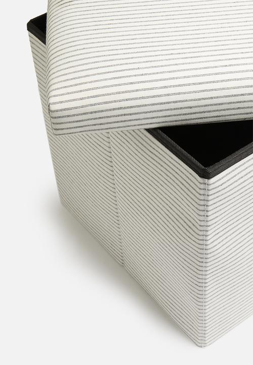 H&S - Storage ottoman with lid - grey