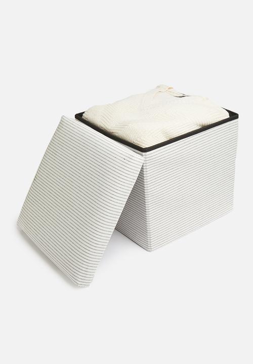 H&S - Storage ottoman with lid - grey