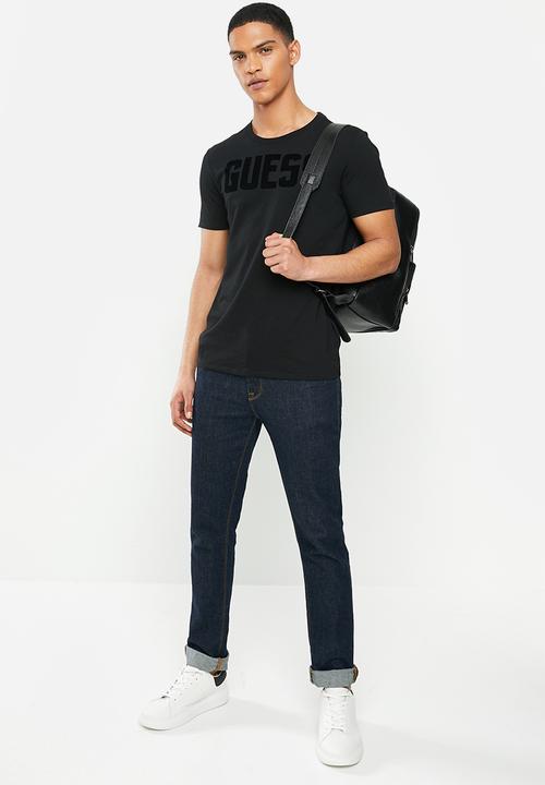 GUESS - Basic short sleeve flock crew tee - black