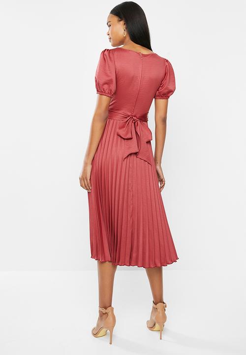 MILLA - Pleated wrap midi dress - auburn