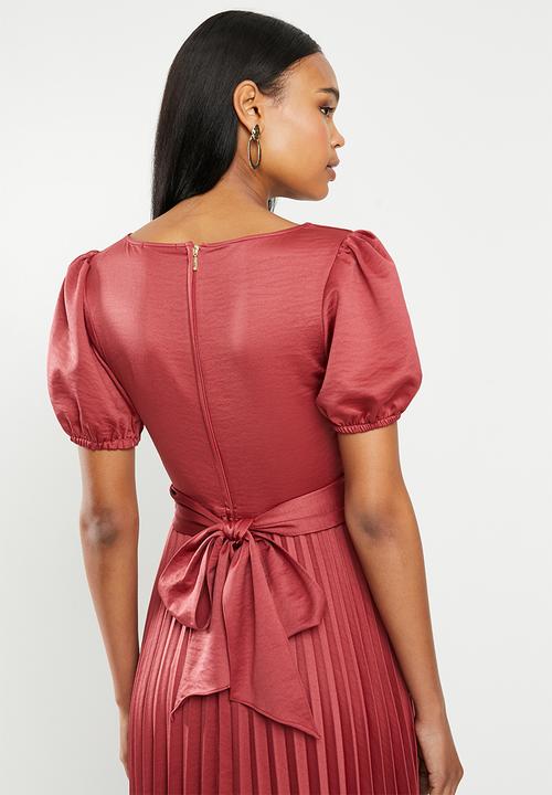 MILLA - Pleated wrap midi dress - auburn