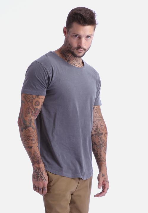 Silent Theory - Basic Slim Neck Crew
