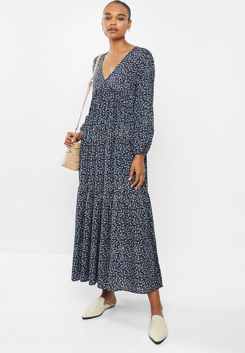 edit - V-neck tiered maxi dress - navy 