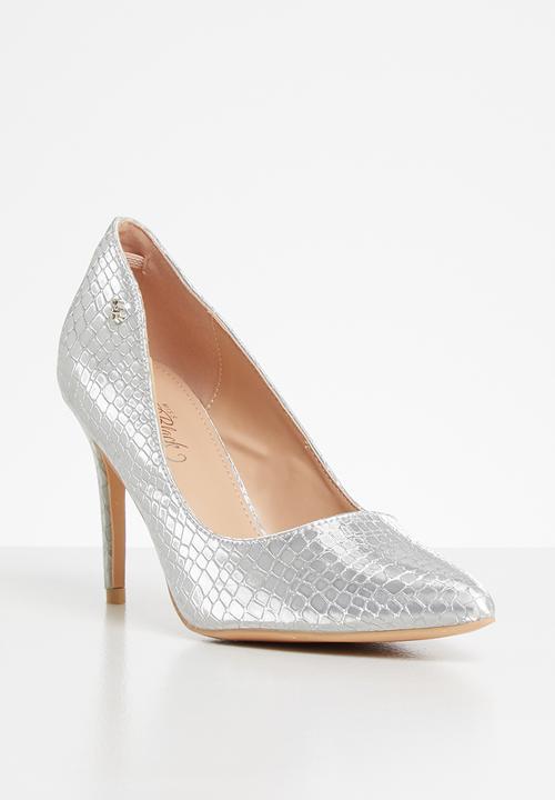 Miss Black - Fourdee court - silver