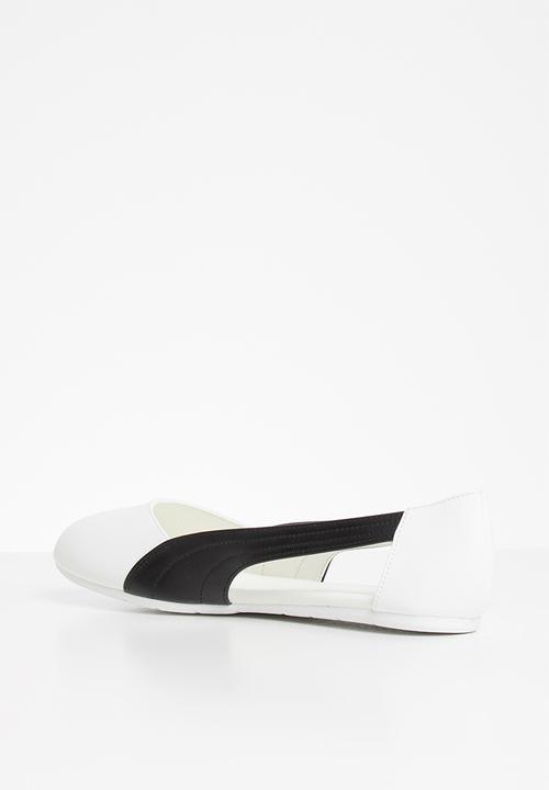 PUMA - Basic ballerina cut out zadp - puma white/puma black