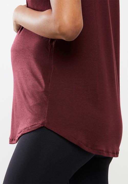 Cotton On - Maternity gym T-shirt - mulberry