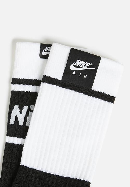 Nike - Nike Air sneaker socks - black & white