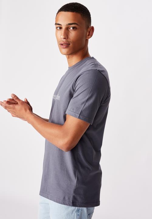 Cotton On - Tbar text T-shirt - dusty denim