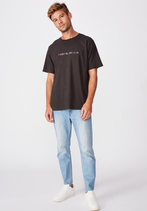 Cotton On - Tbar text T-shirt - washed black