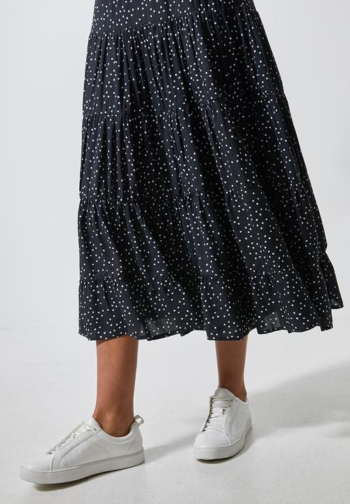 Superbalist - Tiered midi skirt - black & white