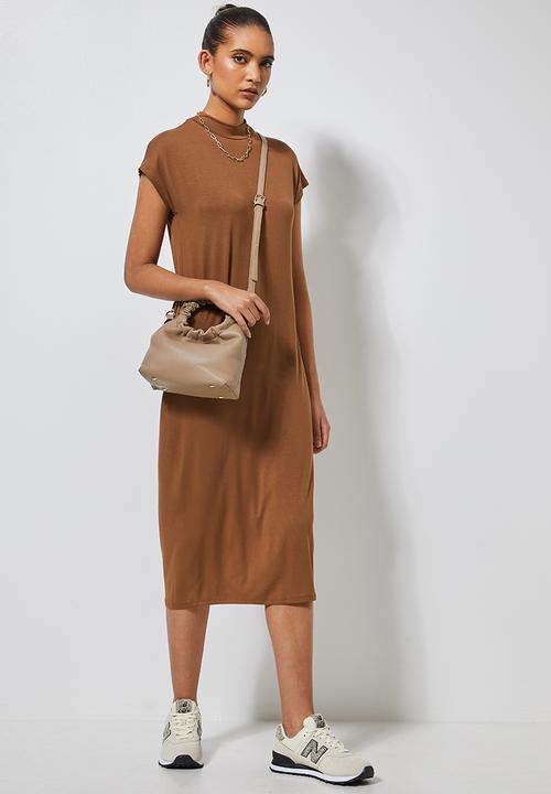 Superbalist - Easy fit dress - tobacco