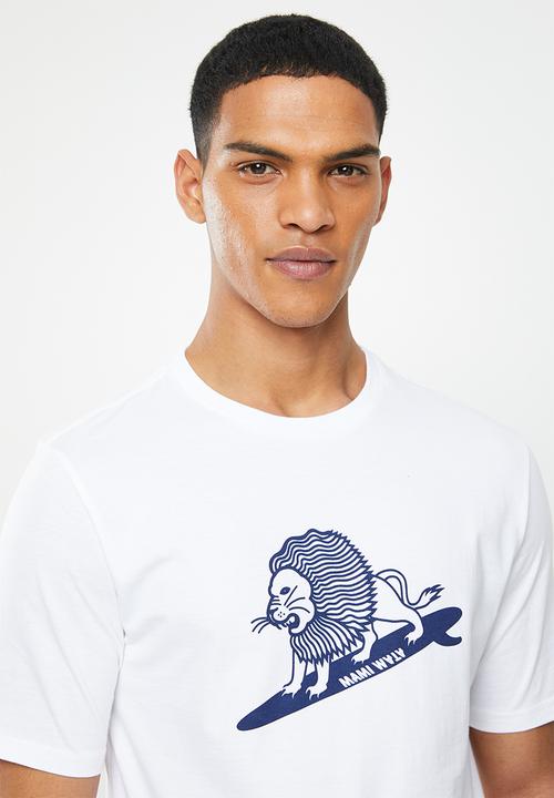 Mami Wata - Surfing lion tee - white