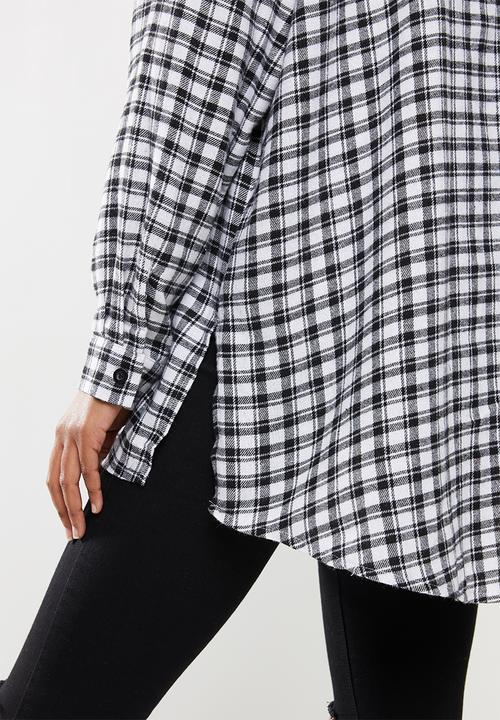 Missguided - Oversized micro check shirt - black & white 