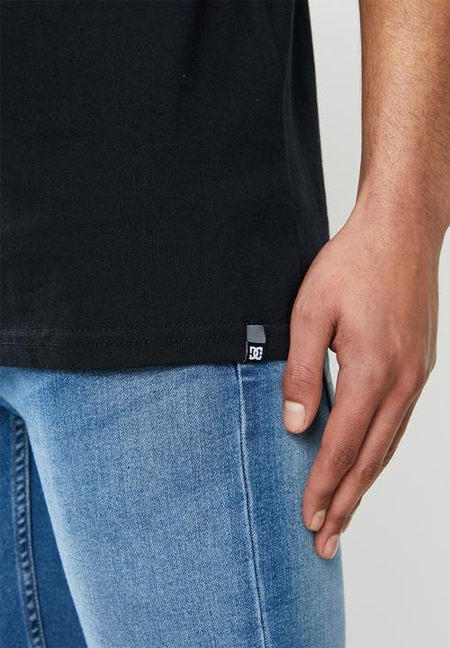 DC - Front surface short sleeve T-shirt  - black
