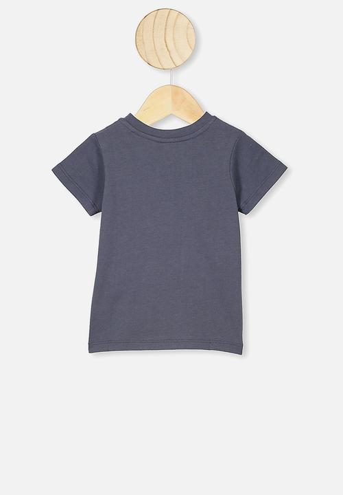 Cotton On - Jamie short sleeve tee - lcn pro vintage navy/paint splat rhcp