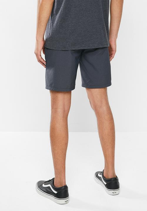 Hurley - Dri-fit chino shorts 19" - black
