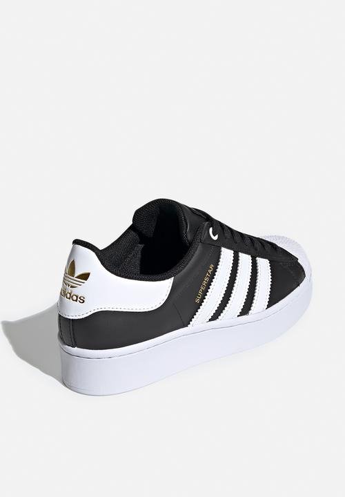 adidas Originals - Superstar plateau - black / white