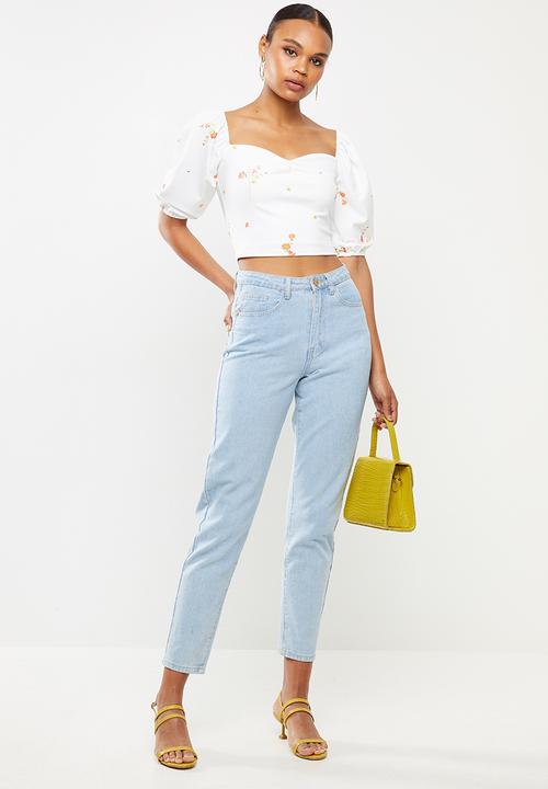 Missguided - Ditsy floral milkmaid crop top - white