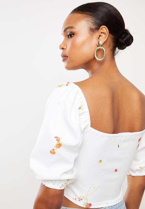 Missguided - Ditsy floral milkmaid crop top - white