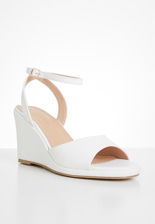 Superbalist - Ella wedge heel - white