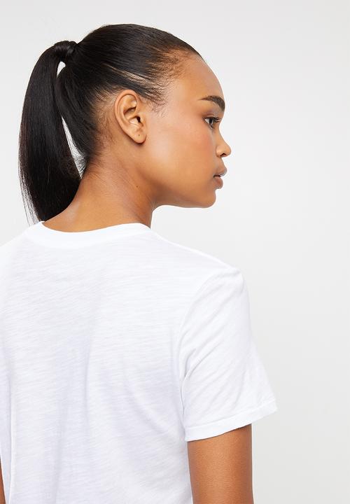 Nike - Nike sportswear icon tee - white