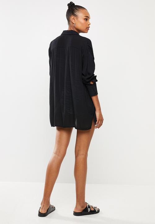 Missguided - Oversized crinkle viscose shirt coverup - black