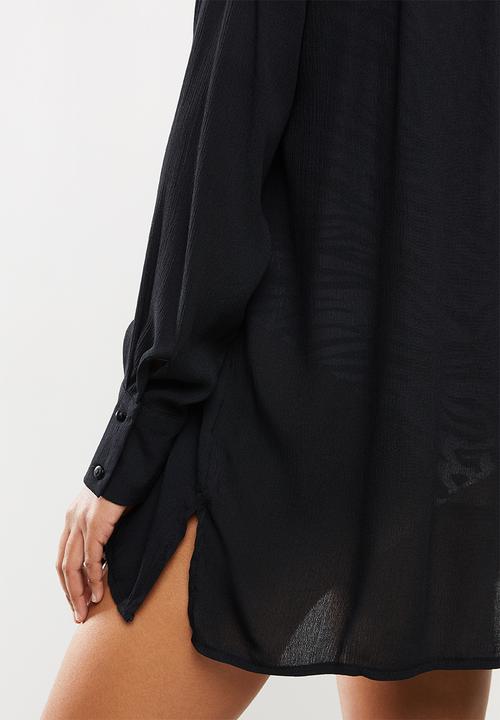 Missguided - Oversized crinkle viscose shirt coverup - black