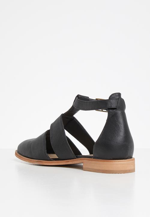 Superbalist - Angela fisherman shoe - black