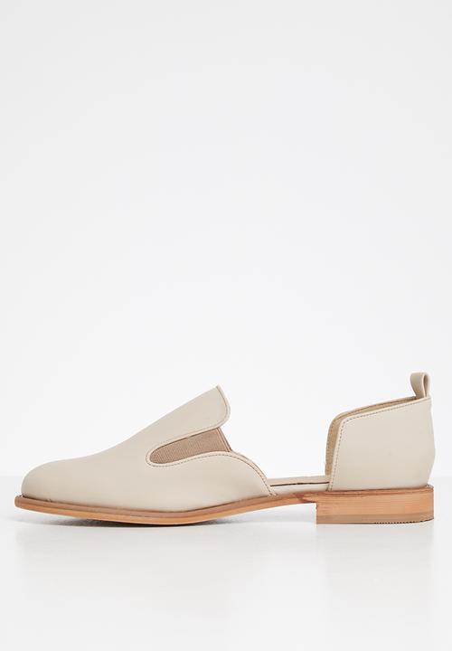 Superbalist - Gina loafer - neutral