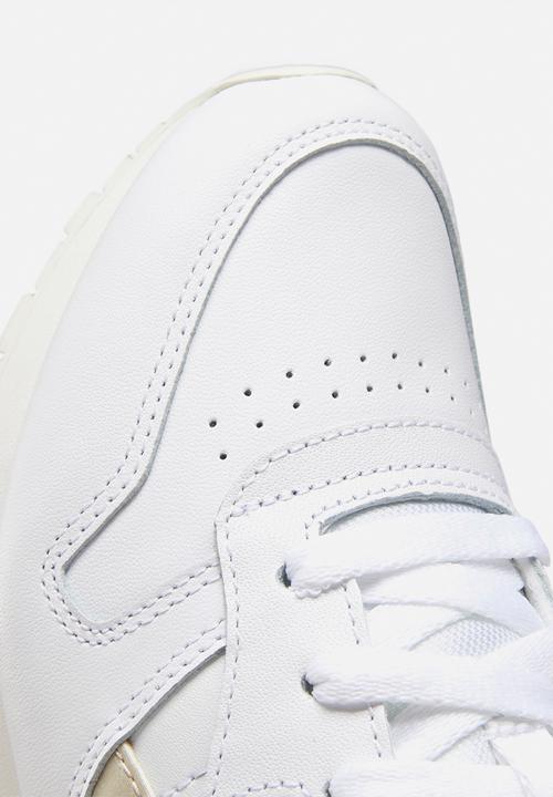Reebok - Classic leather- white/alabaster/utility beige