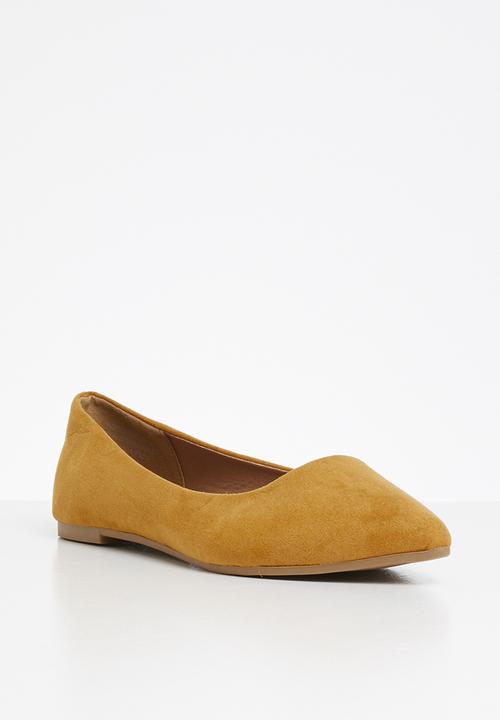 Cotton On - Primo point - mustard 