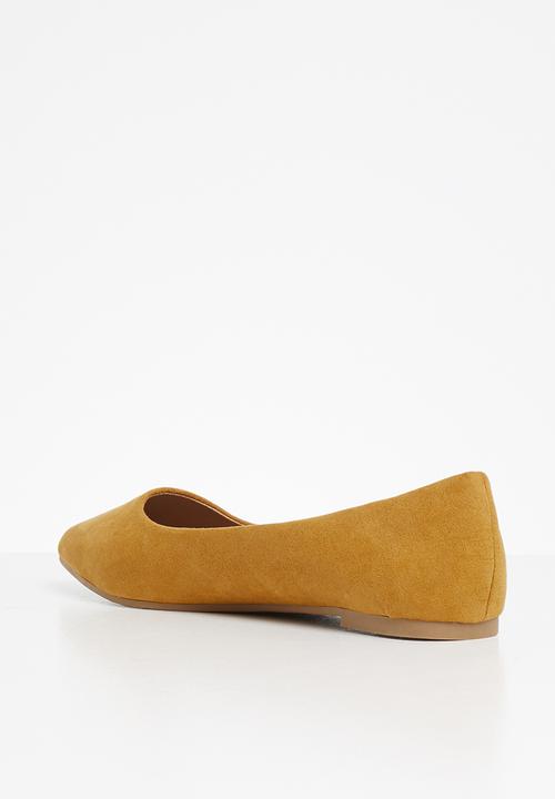 Cotton On - Primo point - mustard 