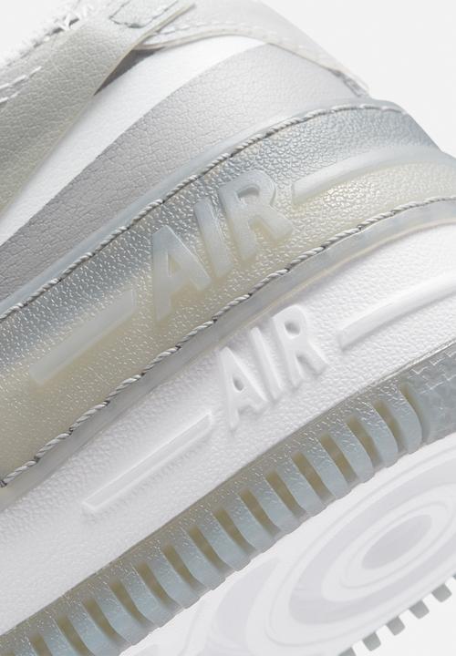 Nike - Air Force 1 Shadow SE - white / particle grey-grey fog-photon dust