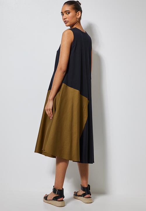 Superbalist - Trapeze combo fabric dress - black & brown