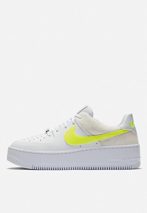 Nike - Air Force 1 Sage low - White / Lemon venom