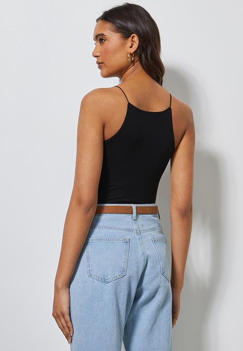 Superbalist - 2pk halter cami with half shelf - black & white