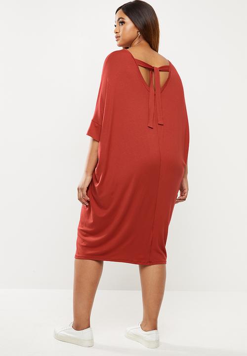 edit Plus - Easy cacoon tie back dress - brick