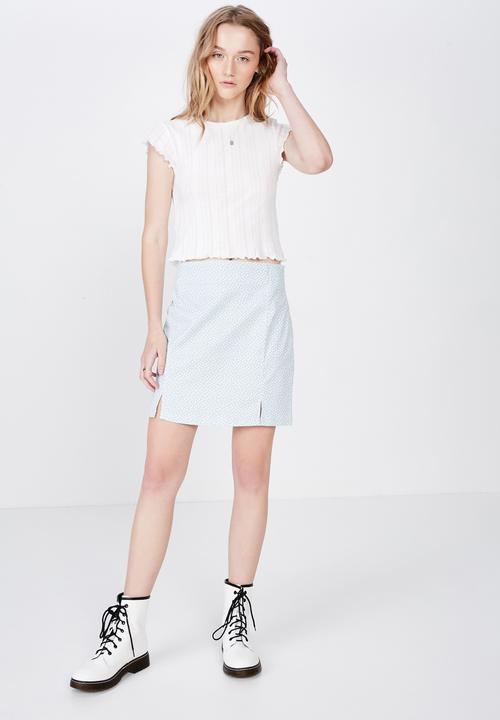 Factorie - Short sleeve pointelle top - white