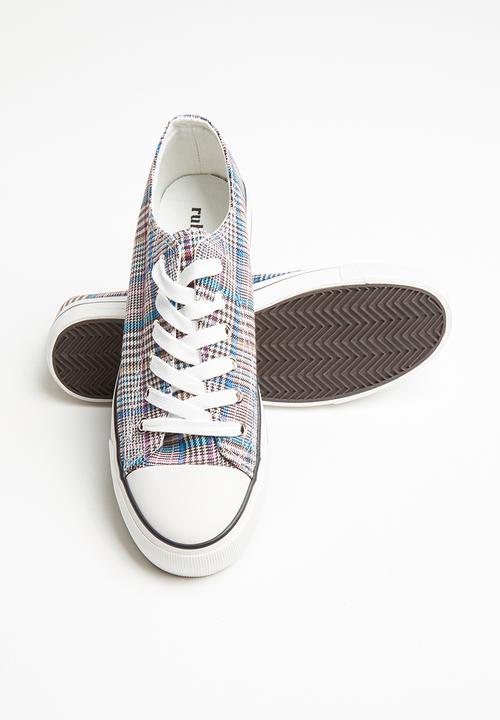 Cotton On - Platform Jodi low rise sneaker - multi 
