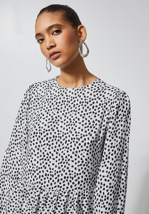 Superbalist - Tiered midi dress - white & black 