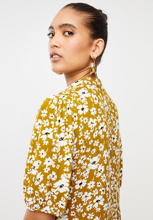 Blake - Midi tiered dress with short puff sleeve - yellow & white