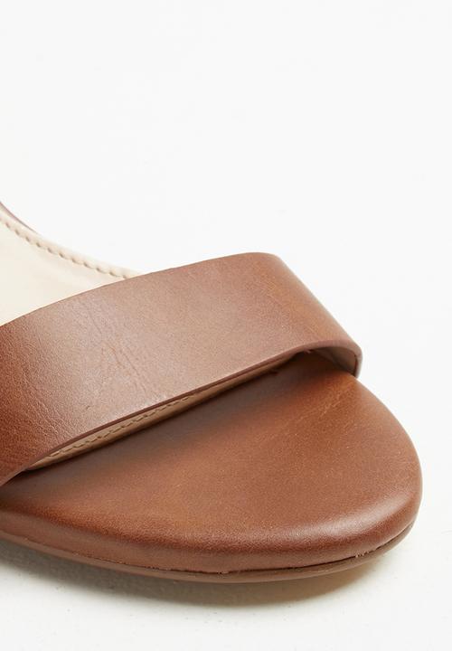 edit - Gerri barely-there heel - tan
