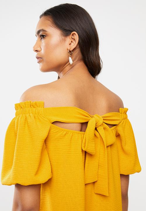 VELVET - Tie back bardot blouse - yellow