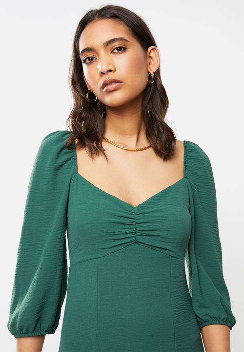 VELVET - Puff sleeve front slit tiered midi dress - green
