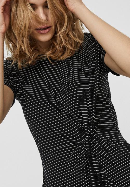 Vero Moda - Ava lulu short sleeve ankle dress - black & white