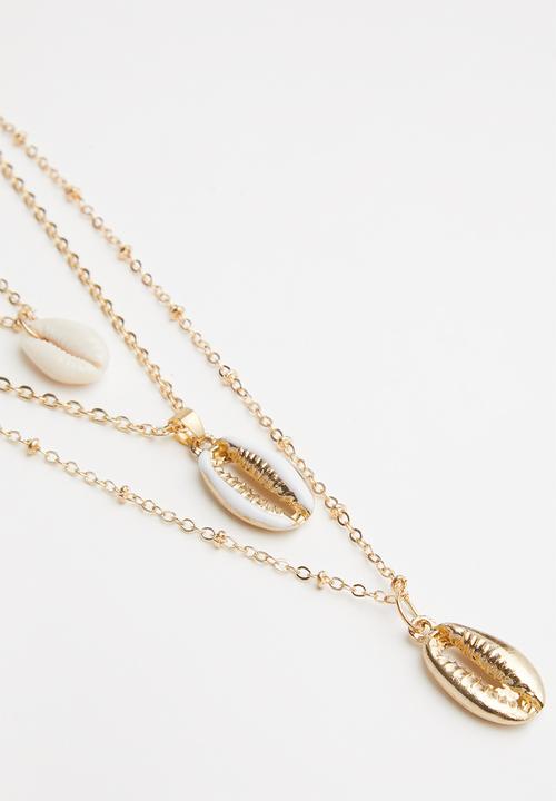 Superbalist - Layered cowrie necklace - gold