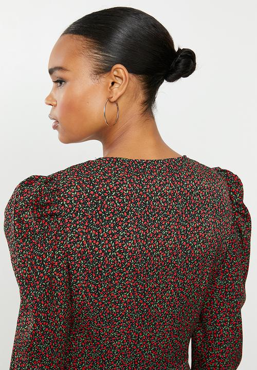 Missguided - Puff sleeve button through tea dress ditsy floral - black & red 