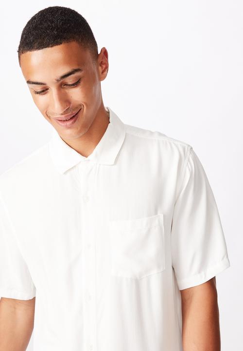 Cotton On - 91 short sleeve shirt - white