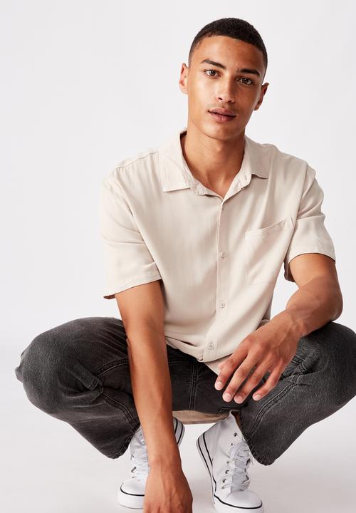 Cotton On - 91 short sleeve shirt - stone