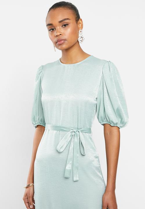 MILLA - Satin puff sleeve midi - sage